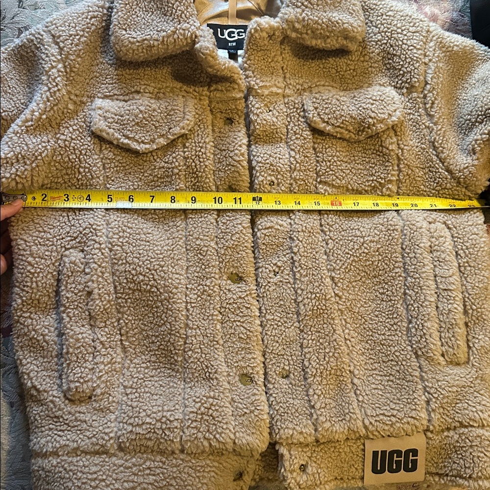 Ugg Sherpa jacket brand new - Picture 6 of 7